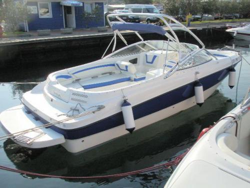 Motorboat Bayliner 249 DB for hire in Krk