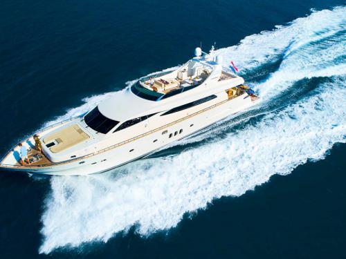 Canados 86 Luxury Yacht for charter in Baska Voda (Croatia)