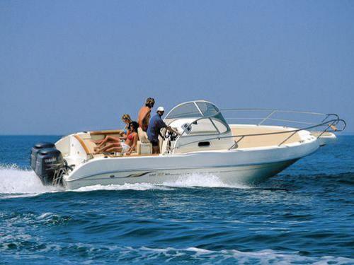 Motorboat Capelli 27 WA for rent in Olbia
