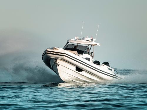 Motoryacht Clubman 35 chartern in Crikvenica