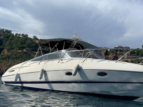 Motoryacht Cranchi CSL 28 Yachtcharter in Kallithea