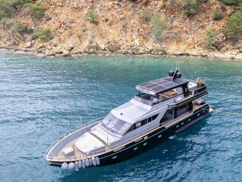 89ft Luxury Yacht for charter in Goecek (Turkey)