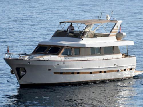 Motorboot M/Y Blanka chartern in Split