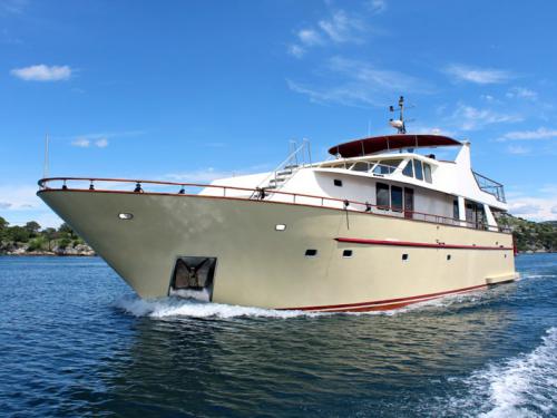 Crewed Motor Yacht for charter in Split
