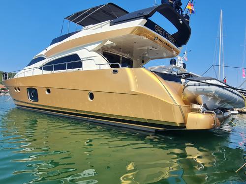Yacht Dominator 63 Yachtcharter in Bilice