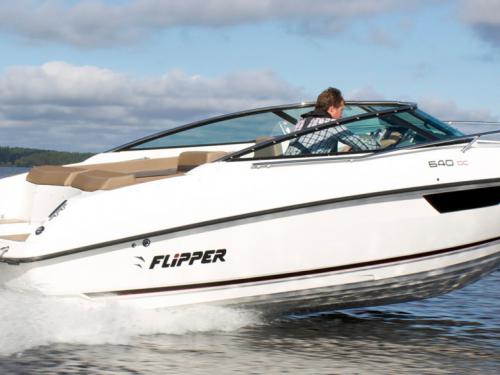 Motorboot Flipper 640 DC Yachtcharter in Marina Zadar