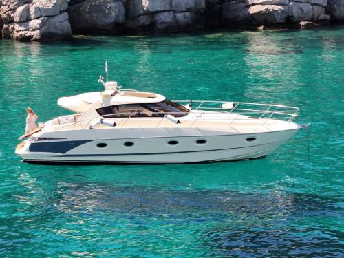 Motoryacht Elan Power E 42 Yachtcharter in Pallini