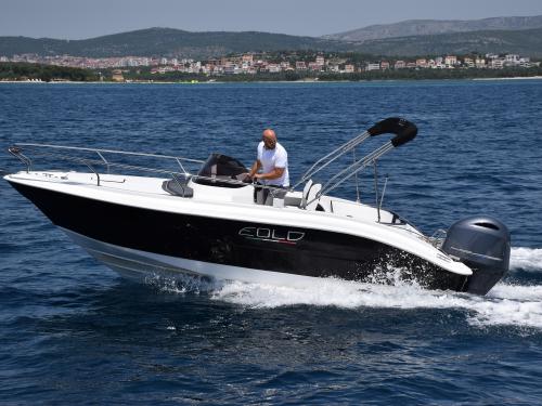Yacht Eolo 590 Day for hire in Sibenik