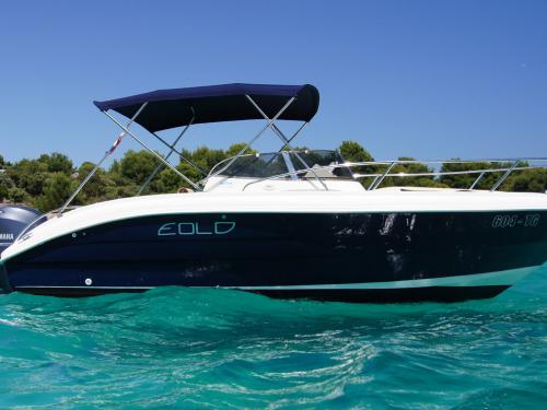 Motoryacht Eolo 650 Day Yachtcharter in Trogir