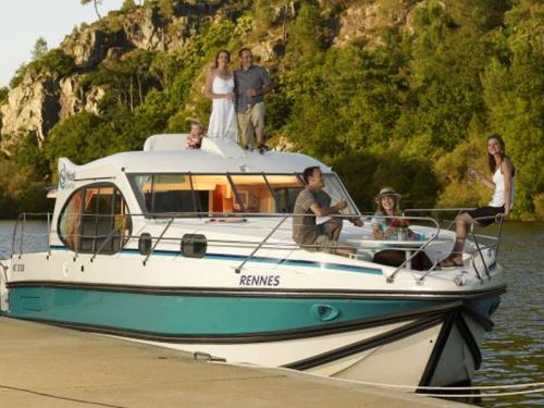 Hausboot Estivale Quattro chartern in Marina Bellegarde