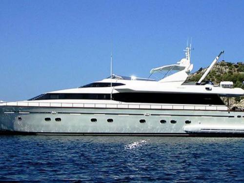 Motor yacht Falcon 100 for rent in Athens
