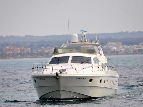 Motorboot Ferretti 175 chartern in Palma