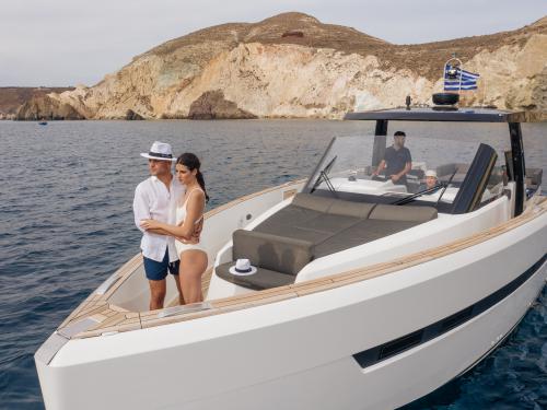 Motoryacht Fjord 52 Open Yachtcharter in Mykonos Stadt
