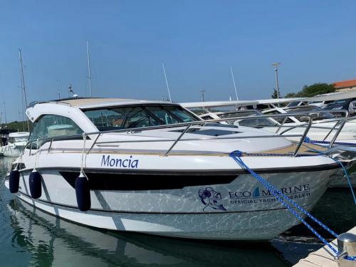 Motorboot Flipper 900 ST Yachtcharter in Kastel Gomilica