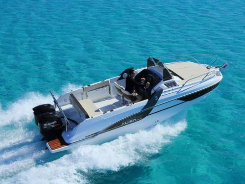 Motoryacht Flyer 7.7 SUNdeck chartern in Trogir