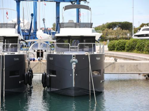 Motor yacht Futura 40 Grand Horizon for rent in Sukosan Bibinje