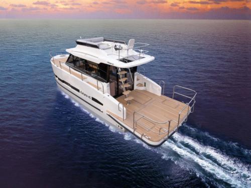 Motor yacht Futura 40 Grand Horizon for rent in Wilkasy
