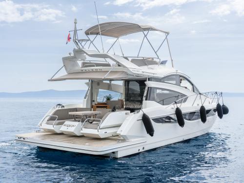 Motoryacht Galeon 430 HTS Yachtcharter in Makarska