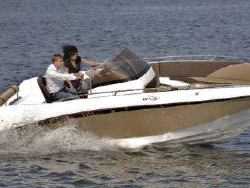 Yacht Galia 630 Open chartern in Hamburg