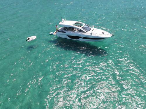 Motoryacht Gran Turismo 45 Yachtcharter in Palma