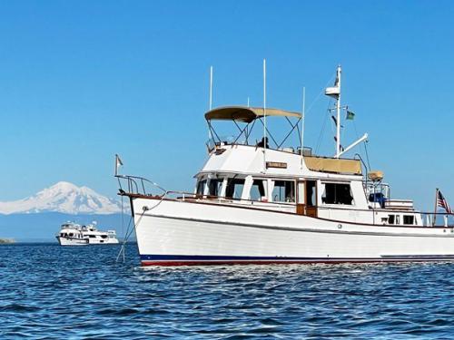 Motoryacht Grand Banks 42 Classic Yachtcharter in Bellingham