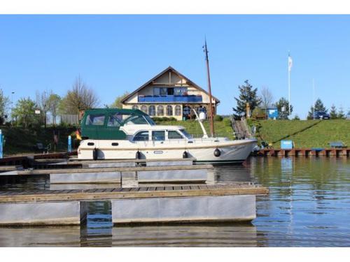 Yacht Grand Sturdy 40.9 AC available for charter in Werder Yacht Grand Sturdy 40.9 AC available for charter in Werder