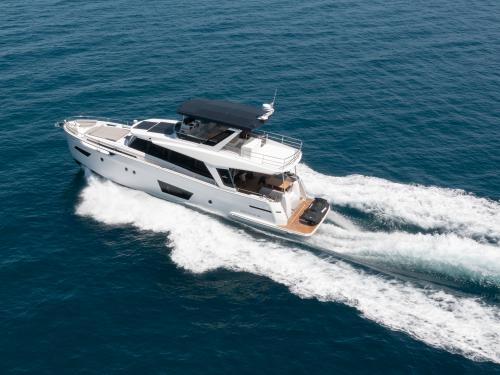 Motor yacht Greenline 58 available for charter in Pirovac Motor yacht Greenline 58 available for charter in Pirovac