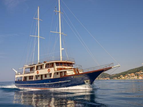 Yacht Gulet for charter in Split