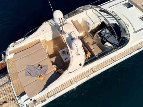 Motor yacht Italcraft 54 for rent in Kastel Gomilica