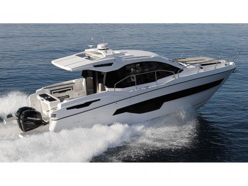 Motor yacht Karnic S37x for rent in Palma