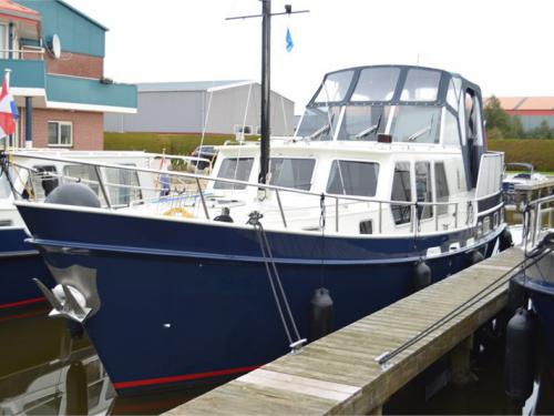 Motor yacht Kotterjacht 10.7 available for charter in Woudsend