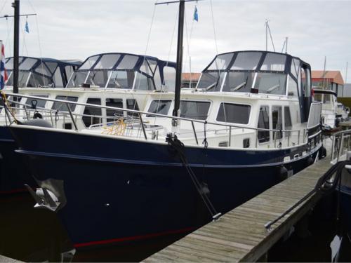 Motor yacht Kotteryacht 12.2 for rent in Woudsend