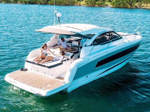 Motor yacht Leader 36 for rent in ACI Marina Split