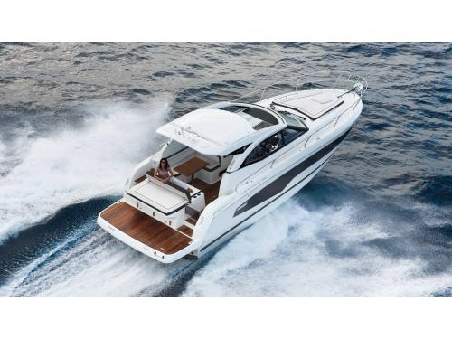 Motorboat Leader 36 for rent in Sant Agata di Militello