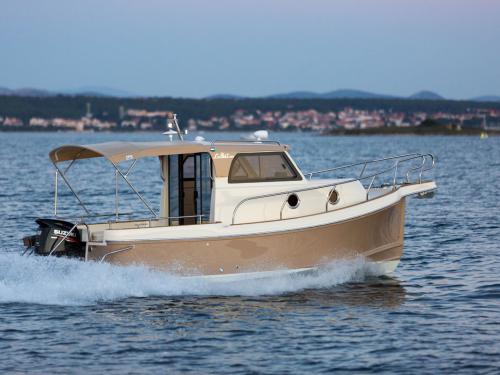 Motoryacht Leidi 660 chartern in Krk