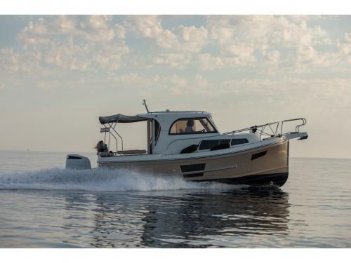 Yacht Leidi 800 for charter in Pula