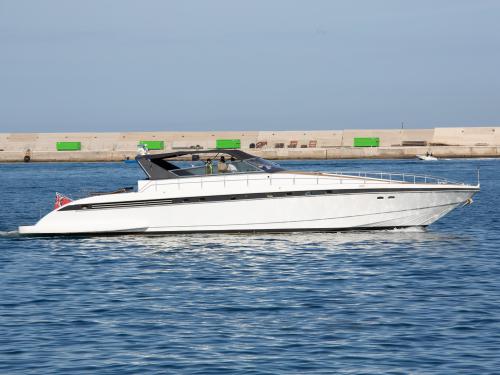Yacht Leopard 23 for charter in Syracuse