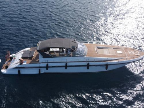 Motorboot Leopard 23 chartern in Poseidon Marina