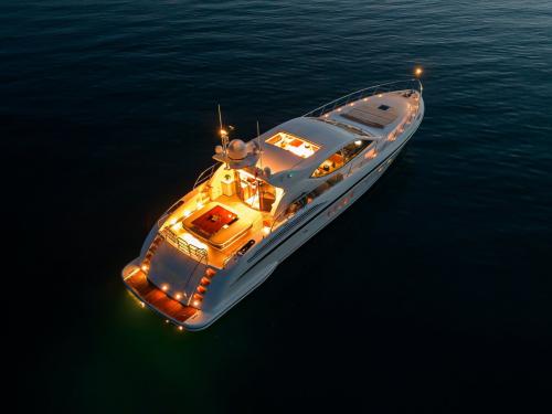 Motorboot Leopard 24 Yachtcharter in Marina Dalmacija