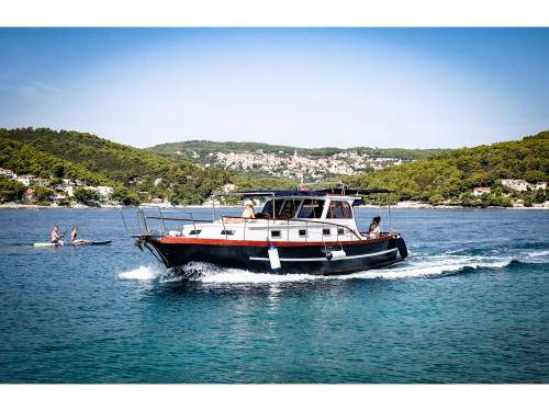 Motorboot Leut chartern in Split