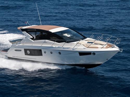 Yacht M 44 HT chartern in Tivat