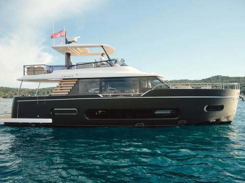 Yacht Magellano 60 for rent in Stobrec Port