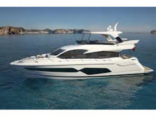 Motor yacht Manhattan 66 available for charter in Cala d Or