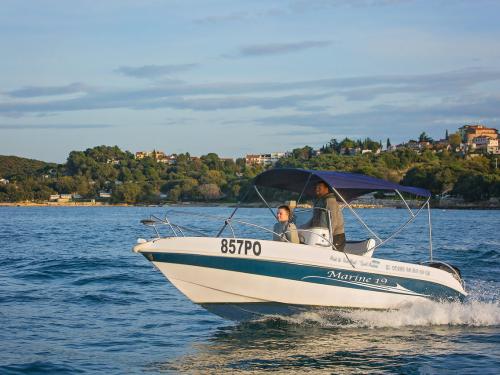 Motorboot Mano Marine 19 Yachtcharter in Vrsar