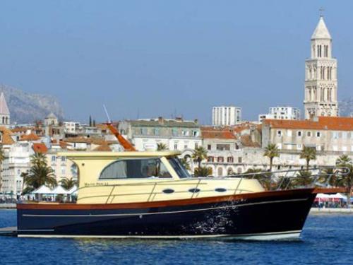 Motorboat Marco Polo 12 available for charter in Marina Mandalina