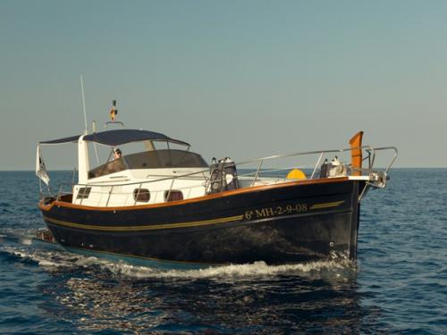 Motor yacht Menorquin 120 available for charter in Mahon