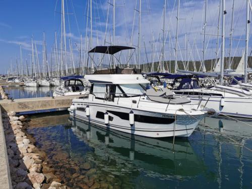 Yacht Merry Fisher 1095 available for charter in Marina Drage