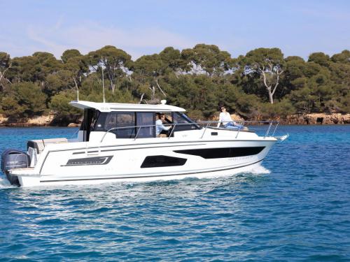 Motorboat Merry Fisher 1095 available for charter in Marina Kastel Stari