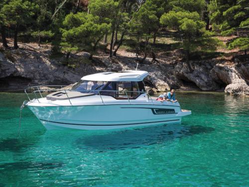 Motor yacht Merry Fisher 795 available for charter in Pirovac Motor yacht Merry Fisher 795 available for charter in Pirovac