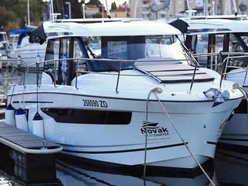 Motorboat Merry Fisher 895 for charter in Biograd na Moru